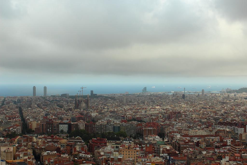 Imagen de recurso de la contaminación en Barcelona