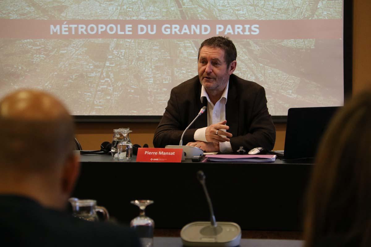 Pierre Mansat explica el proceso de constitución de la Métropole du Grand Paris durante el encuentro