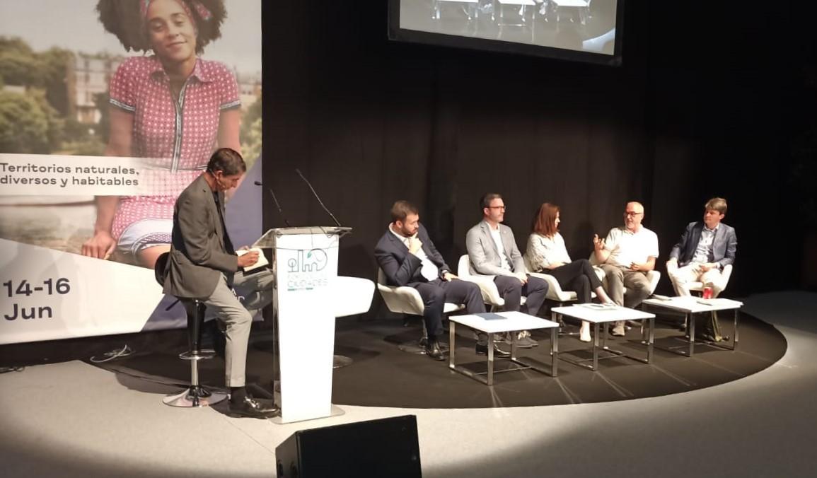Oriol Estela durante su intervencion en la mesa sobre retos de las ciudades del s.XXI en el Foro de las Ciudades Madrid 2022