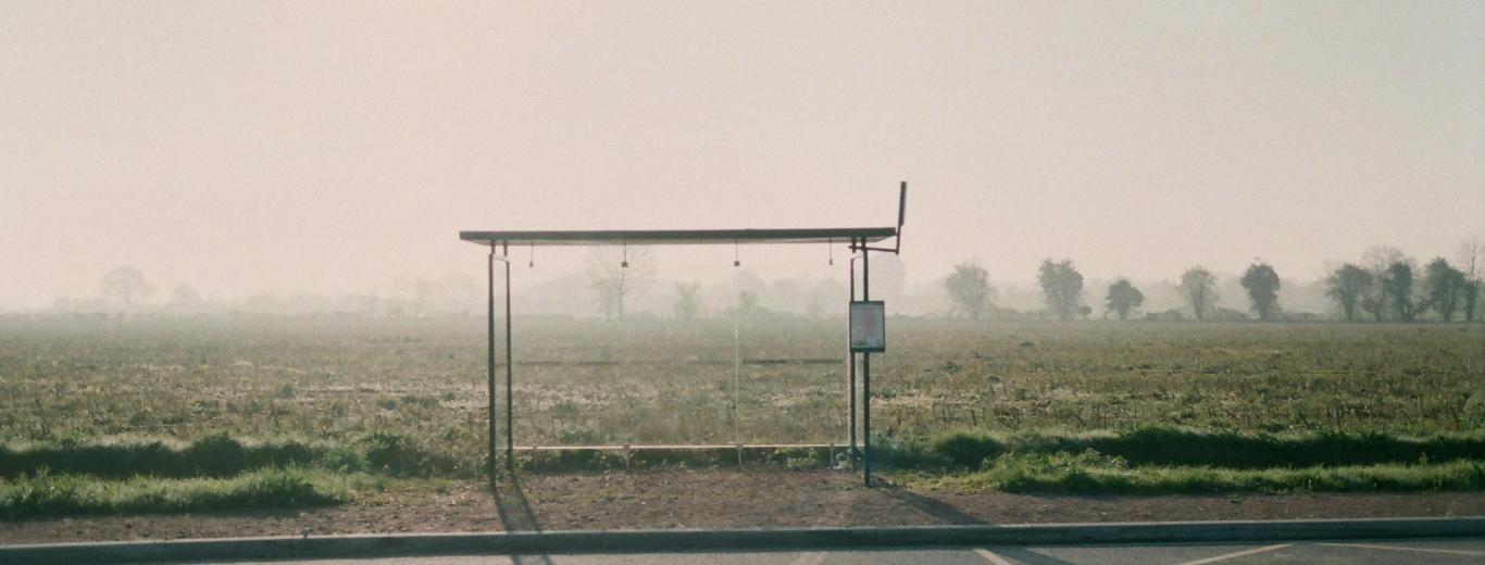 Imatge de recurs d'una parada de bus fantasma