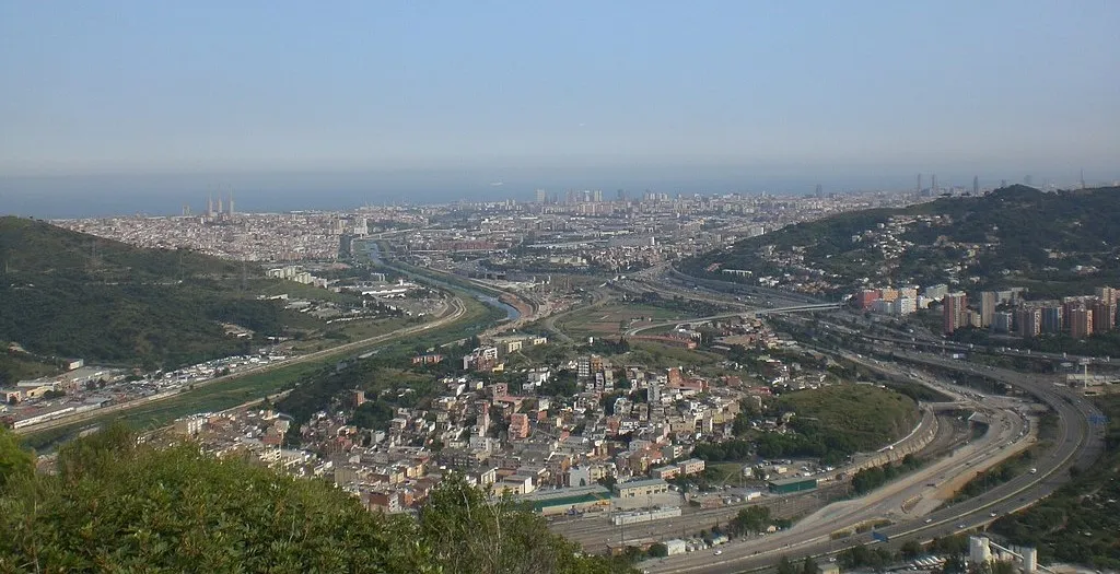 Àrea metropolitana de Barcelona des del Turó de Montcada