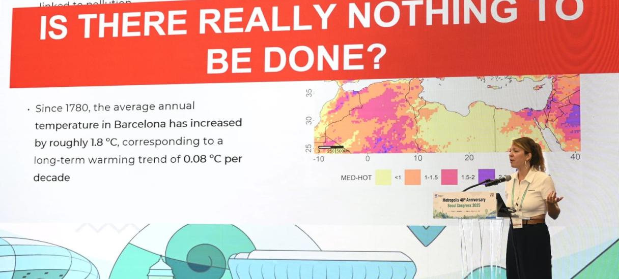 Imatge de la intervenció de la presidenta de la Comissió Executiva, Janet Sanz, al Congrés de Metropolis